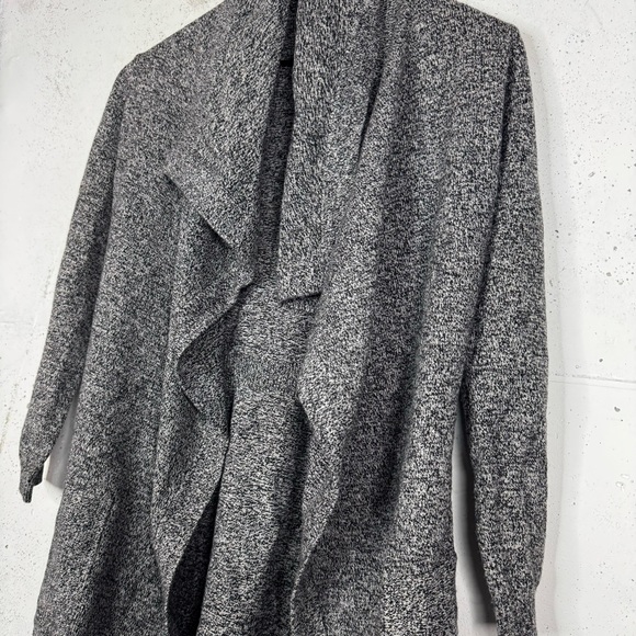 Theory Waterfall Drape Front Open Front Marled Cardigan Sweater Petite - Picture 3 of 11